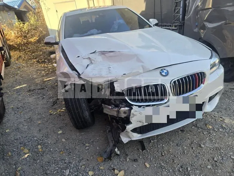Photo 2 of 6: 2016 BMW 520d — Korean insurance auction