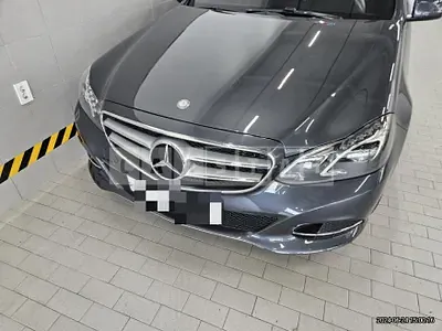Photo 1 of 33: 2016 Mercedes-Benz E220 BlueTec — Korean insurance auction