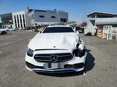 Photo 1 of 48: 2021 Mercedes-Benz E350 4Matic — Korean insurance auction