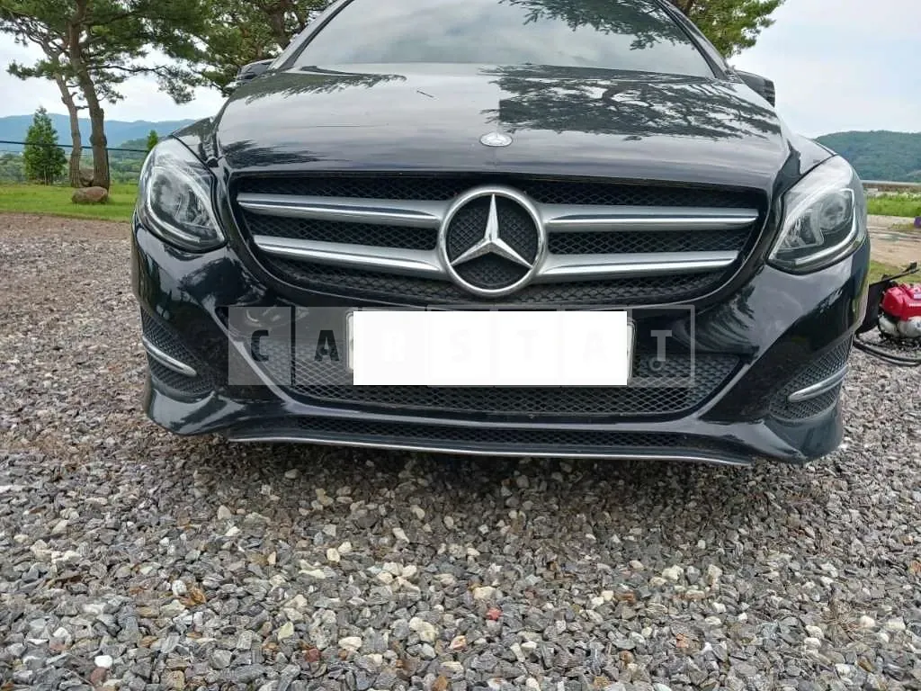 Photo 2 of 4: 2015 Mercedes-Benz B200 CDI — Korean insurance auction