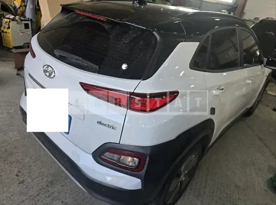 Photo 2 of 19: 2019 Hyundai Kona Electric — Korean insurance auction