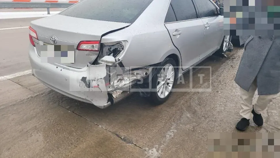Photo 2 of 3: 2014 Toyota Camry — Korean insurance auction