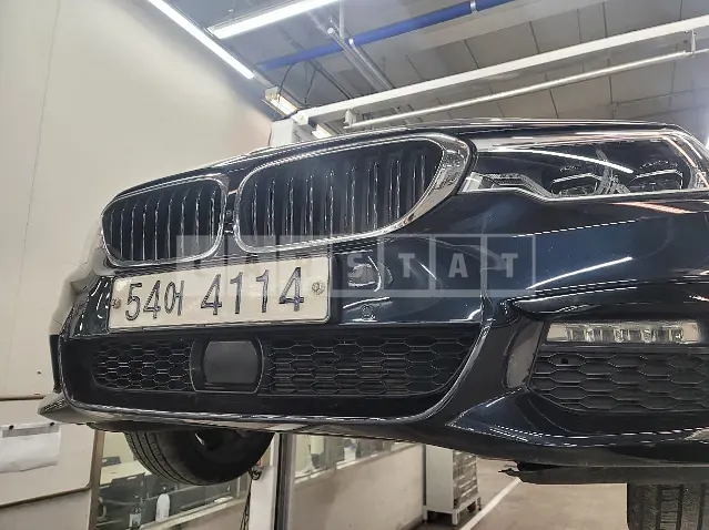 Photo 2 of 22: 2017 BMW 530d, VIN WBAJC9107HG942805 — Korean insurance auction