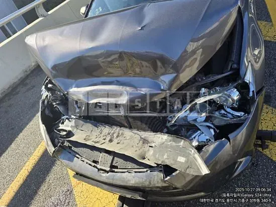 Photo 2 of 12: 2016 Toyota Camry Hybrid LE, VIN 4T1BD1FK8GU185683 — Korean insurance auction