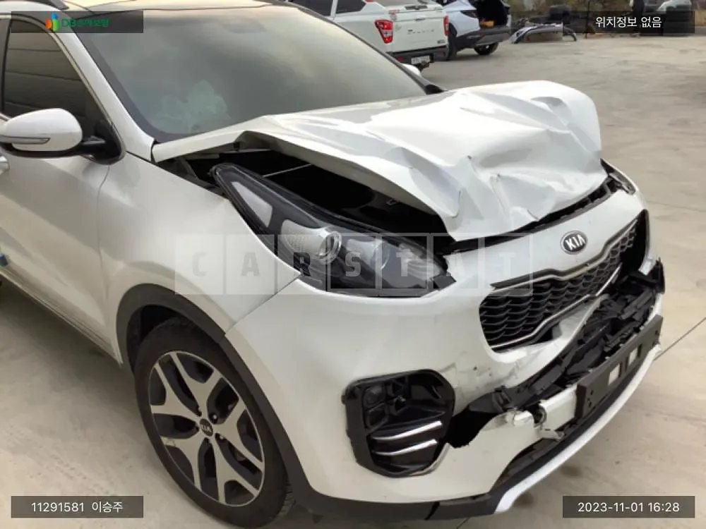 Photo 2 of 11: 2016 Kia Sportage, VIN KNAPN813BHK186767 — Korean insurance auction