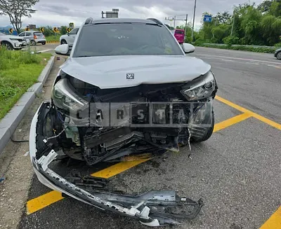 Photo 1 of 9: 2017 Hyundai Tucson, VIN KMHJ3815GHU319815 — Korean insurance auction