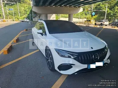 Photo 1 of 18: 2023 Mercedes-Benz EQE350 + — Korean insurance auction