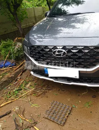 Photo 2 of 10: 2022 Hyundai Santa Fe, VIN KMHS5811BNU036857 — Korean insurance auction