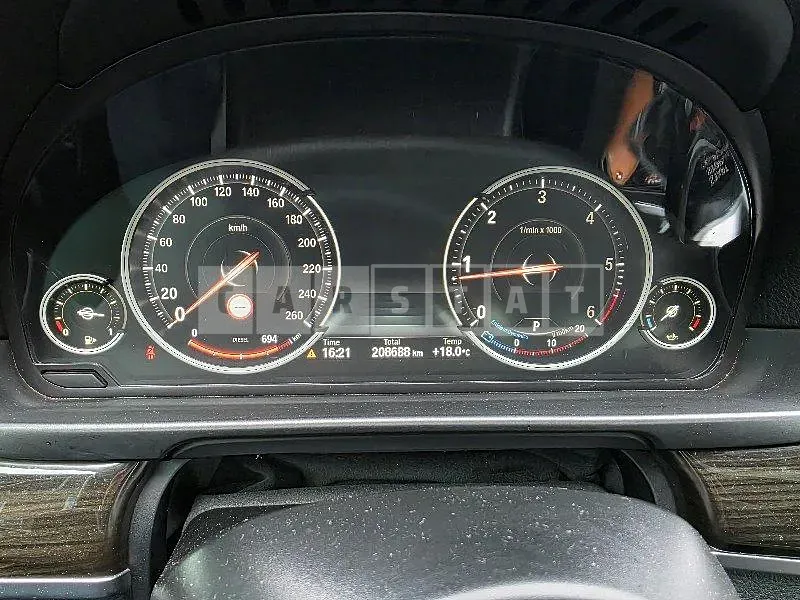 Photo 2 of 14: 2015 BMW 520d xDrive — Korean insurance auction