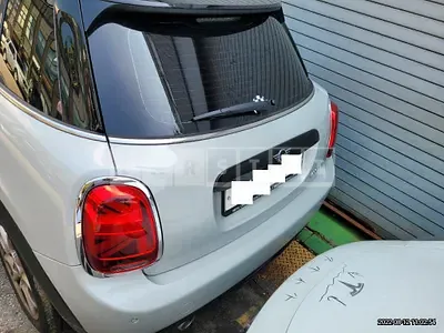 Photo 1 of 37: 2021 MINI Cooper, VIN WMWXV7103M2N38318 — Korean insurance auction