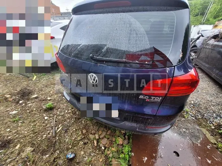 Photo 2 of 21: 2016 Volkswagen Tiguan 2.0 TDI BMT — Korean insurance auction
