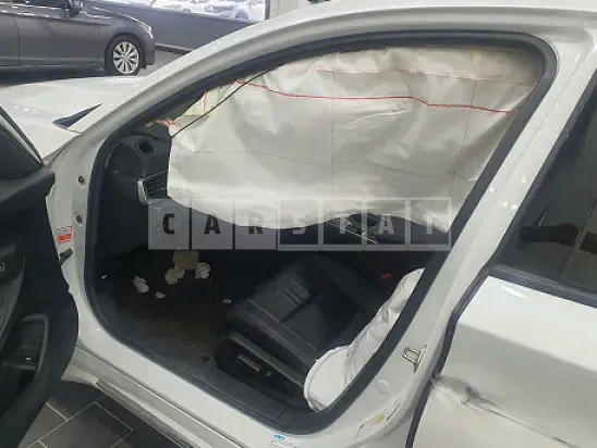Photo 2 of 15: 2020 Honda Accord Hybrid — Korean insurance auction