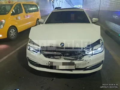 Photo 1 of 15: 2018 BMW 520d xDrive, VIN WBAJC5104JWD99453 — Korean insurance auction