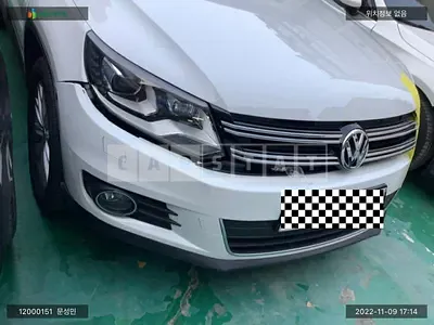 Photo 1 of 7: 2015 Volkswagen Tiguan 2.0 TDI BMT, VIN WVGZZZ5NZFW612231 — Korean insurance auction