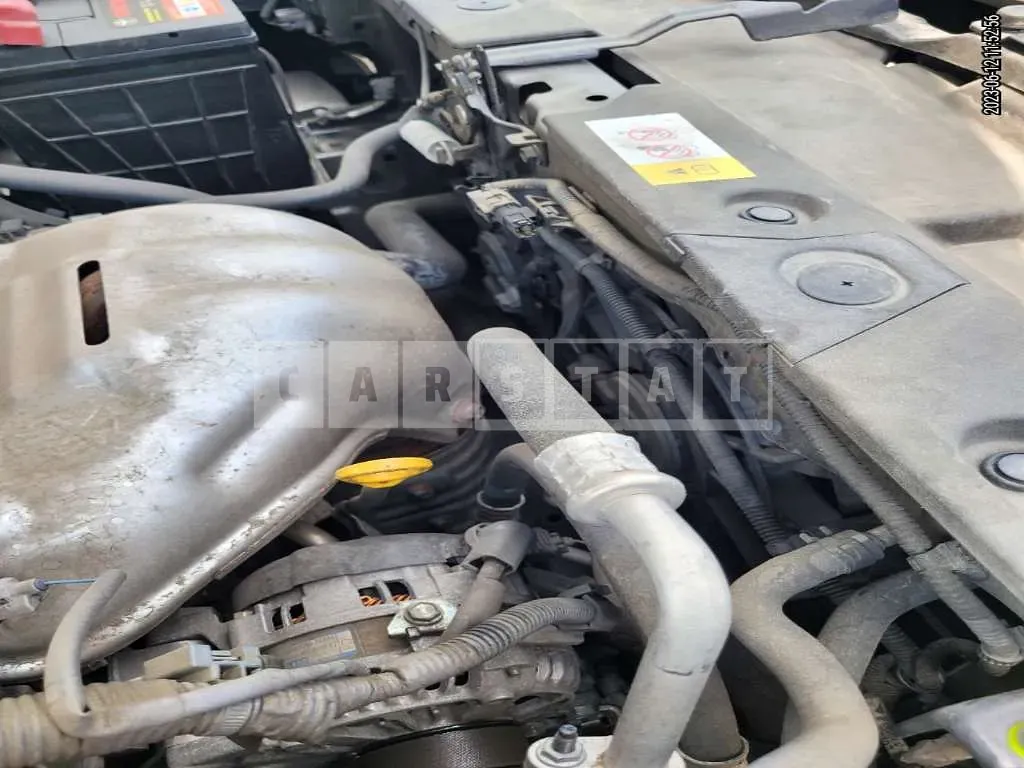 Photo 2 of 23: 2017 Toyota RAV4 2WD, VIN JTMYFREV5HD102764 — Korean insurance auction