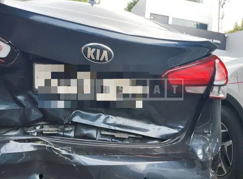 Photo 2 of 32: 2016 Kia Cz — Korean insurance auction