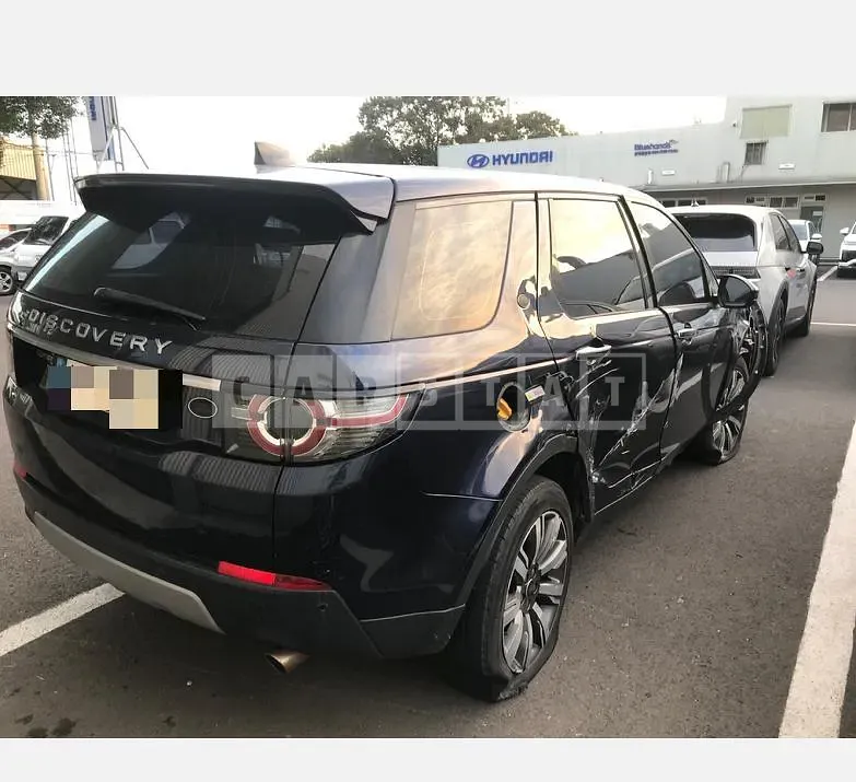 Photo 2 of 12: 2017 Land Rover Discovery Sport 2.0d — Korean insurance auction