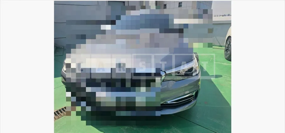 Photo 2 of 3: 2019 BMW (parts) 520i Luxury Light, VIN WBAJK7108KGL28957 — Korean insurance auction