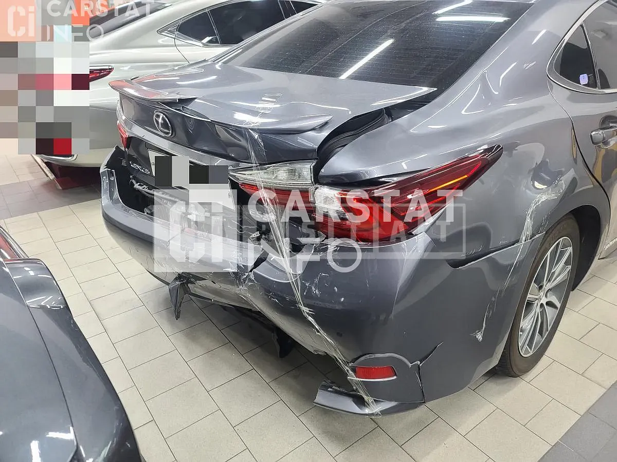 Photo 2 of 6: 2017 Lexus ES300h, VIN JTHBW1GG6H2162133 — Korean insurance auction