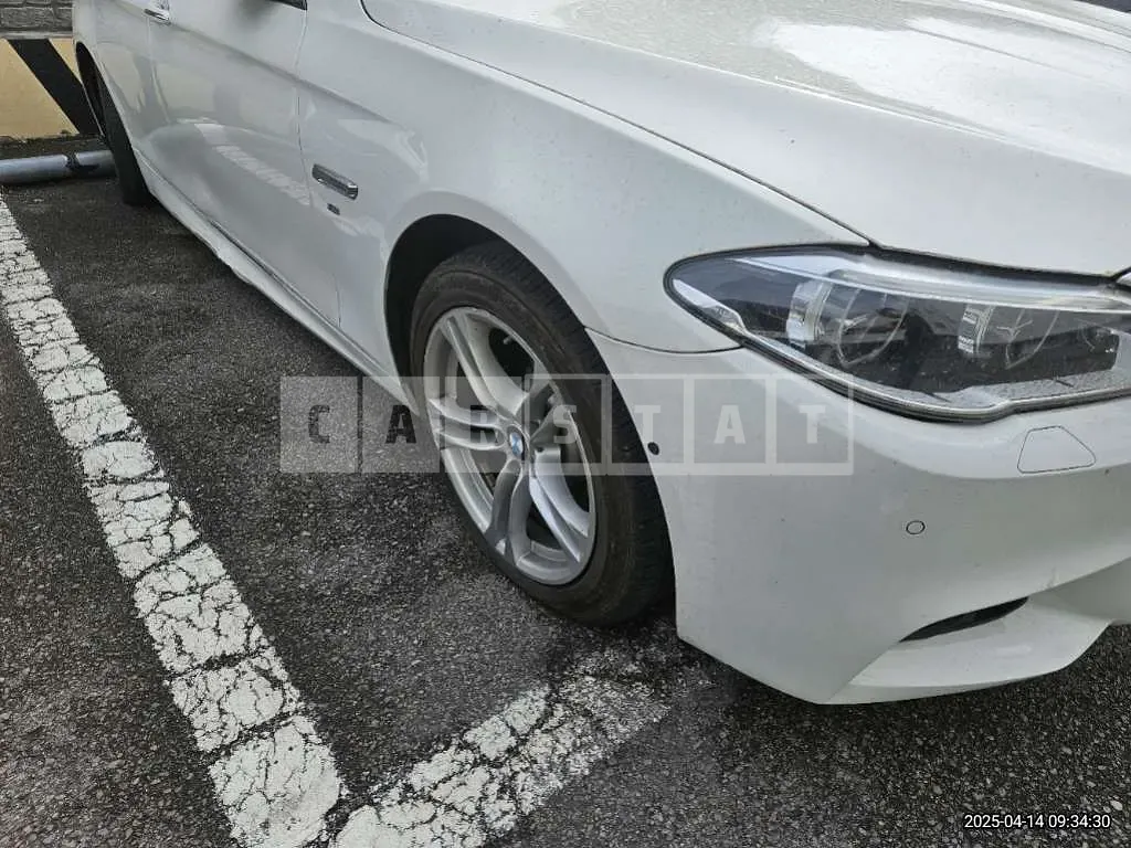 Photo 2 of 53: 2016 BMW 520d xDrive — Korean insurance auction