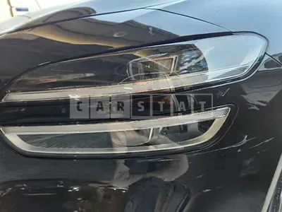 Photo 1 of 2: 2021 Genesis (parts) G70 Headlamp — Korean insurance auction