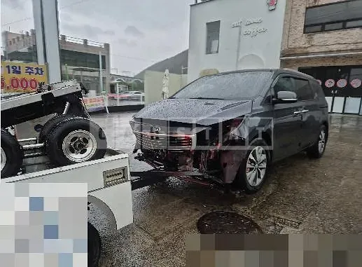 Photo 2 of 28: 2017 Kia Carnivals — Korean insurance auction