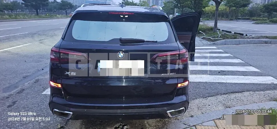 Photo 2 of 71: 2022 BMW X5 xDrive40i — Korean insurance auction