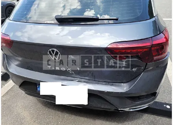 Photo 2 of 12: 2022 Volkswagen T-Roc 2.0 TDI — Korean insurance auction