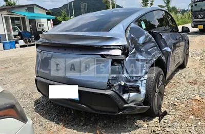 Photo 1 of 37: 2025 Tesla Model Y RWD — Korean insurance auction