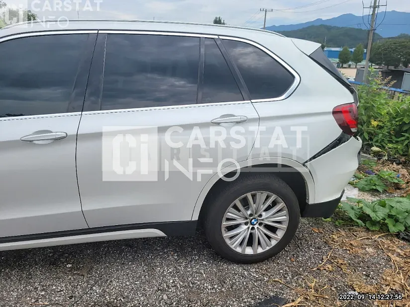Photo 2 of 26: 2016 BMW X5 xDrive30d — Korean insurance auction