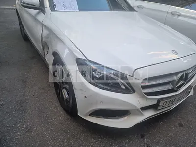 Photo 1 of 4: 2016 Mercedes-Benz C 220d — Korean insurance auction