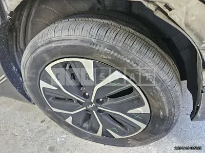 Photo 1 of 3: 2022 Kia (parts) EV6 Wheels — Korean insurance auction