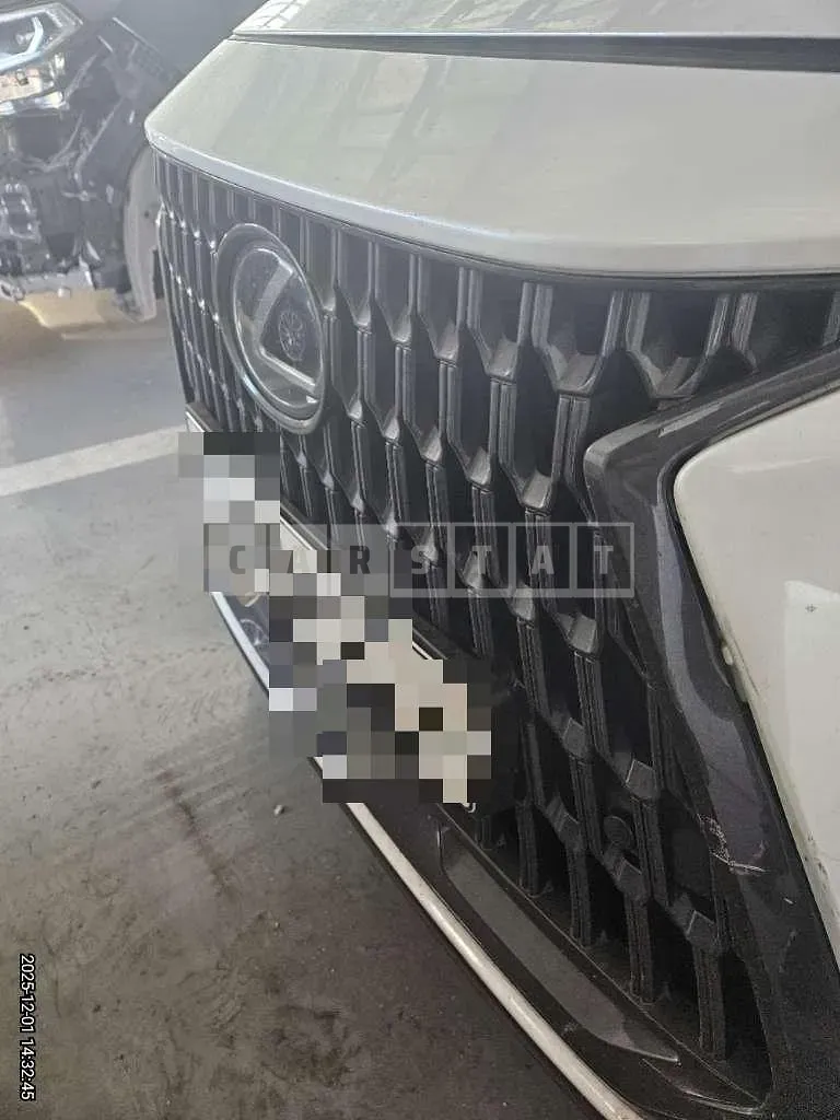 Photo 2 of 21: 2022 Lexus NX350h — Korean insurance auction