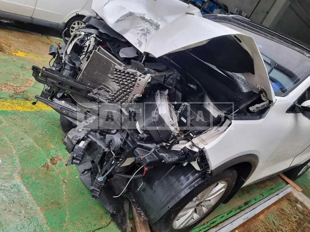 Photo 2 of 16: 2015 Kia Sorento /Sorrento, VIN KNAPS81ABFA070980 — Korean insurance auction