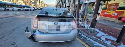 Photo 1 of 2: 2014 Toyota Prius — Korean insurance auction