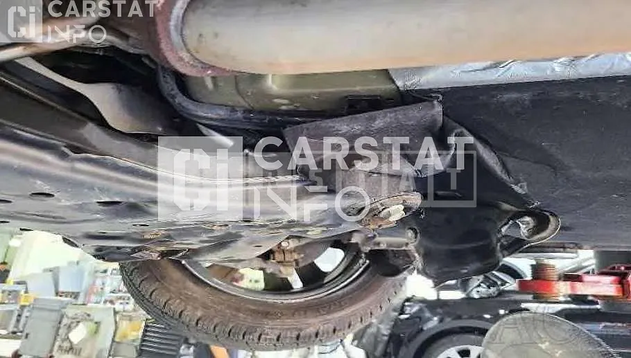 Photo 2 of 55: 2016 Kia Carnival 9 -Seater — Korean insurance auction