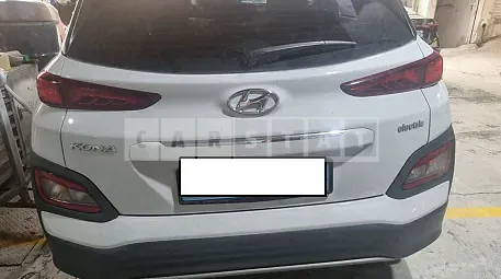 Photo 2 of 23: 2019 Hyundai Kona Electric, VIN KMHK381GFKU044359 — Korean insurance auction