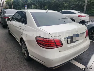 Photo 1 of 12: 2015 Mercedes-Benz E250 BlueTec 4Matic, VIN WDDHF9HB7GB219666 — Korean insurance auction