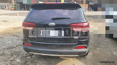 Photo 1 of 15: 2015 Kia Sorento 2.0 (4WD) — Korean insurance auction