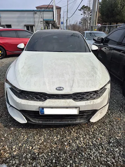 Photo 1 of 19: 2020 Kia K5, VIN KNAG3412BLA055840 — Korean insurance auction