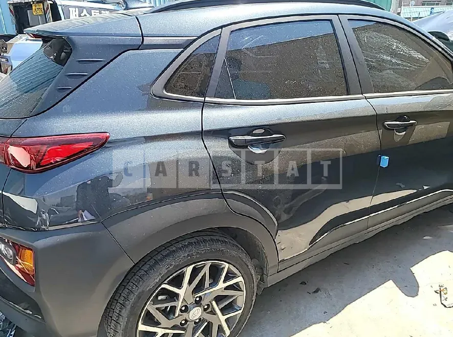 Photo 2 of 10: 2020 Hyundai Kona, VIN KMHK381EGLU009951 — Korean insurance auction