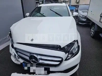 Photo 1 of 20: 2018 Mercedes-Benz E300, VIN WDDZF4JB8JA387881 — Korean insurance auction