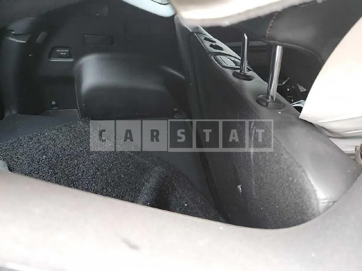 Photo 2 of 18: 2022 Hyundai Tucson 1.6, VIN KMHJE81BGNU133909 — Korean insurance auction