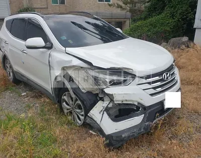 Photo 1 of 11: 2015 Hyundai Santa Fe — Korean insurance auction
