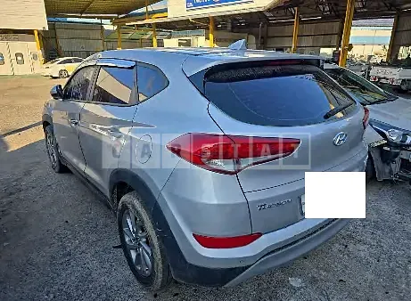 Photo 2 of 8: 2018 Hyundai Tucson — Korean insurance auction
