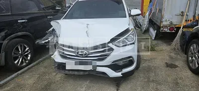Photo 1 of 8: 2015 Hyundai Santa Fe DM 2.0 — Korean insurance auction