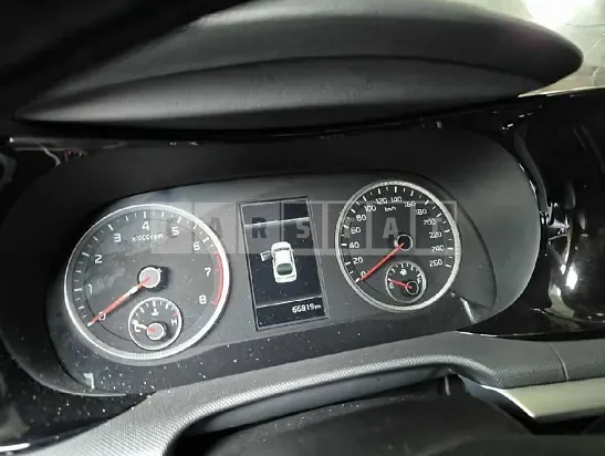 Photo 2 of 21: 2021 Kia K5 — Korean insurance auction