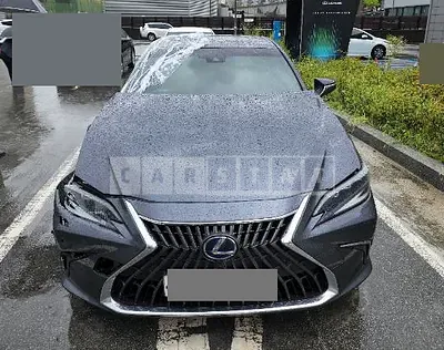 Photo 1 of 22: 2022 Lexus ES300h, VIN JTHBA1C13N2011262 — Korean insurance auction