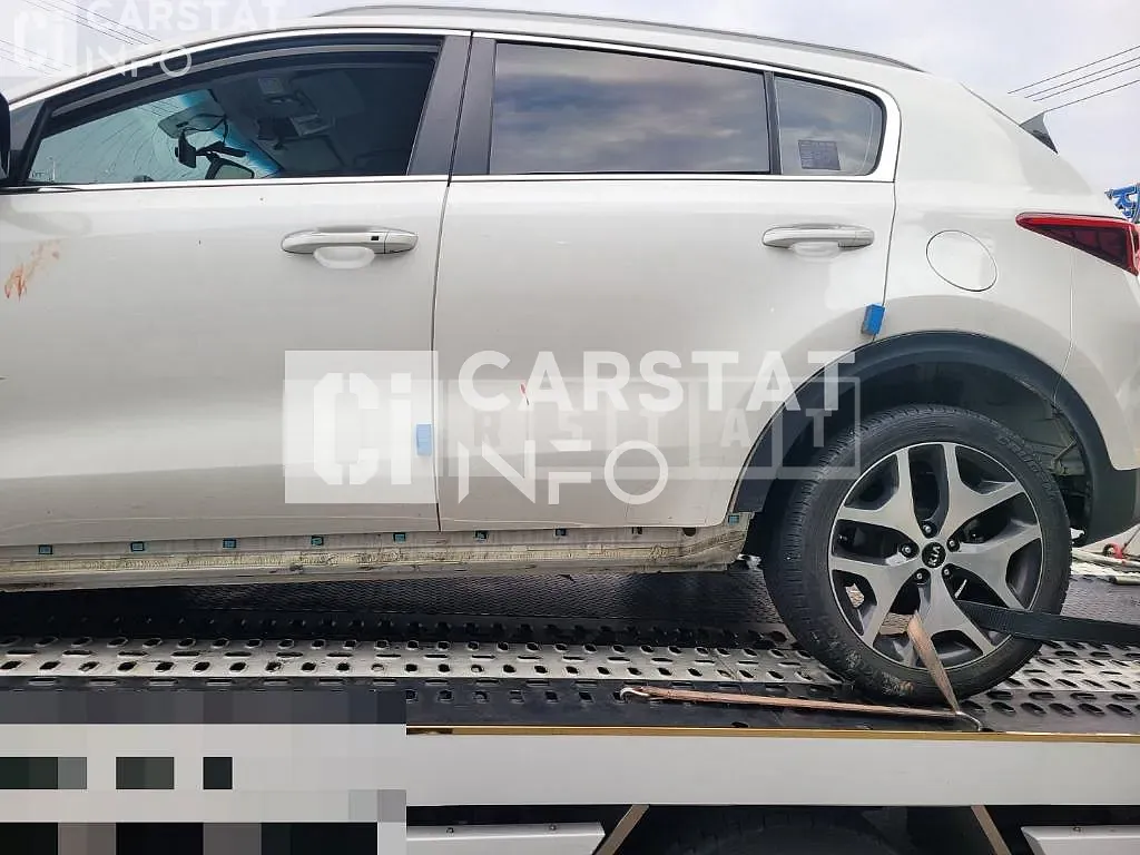 Photo 2 of 6: 2018 Kia Sportage 2.0 — Korean insurance auction