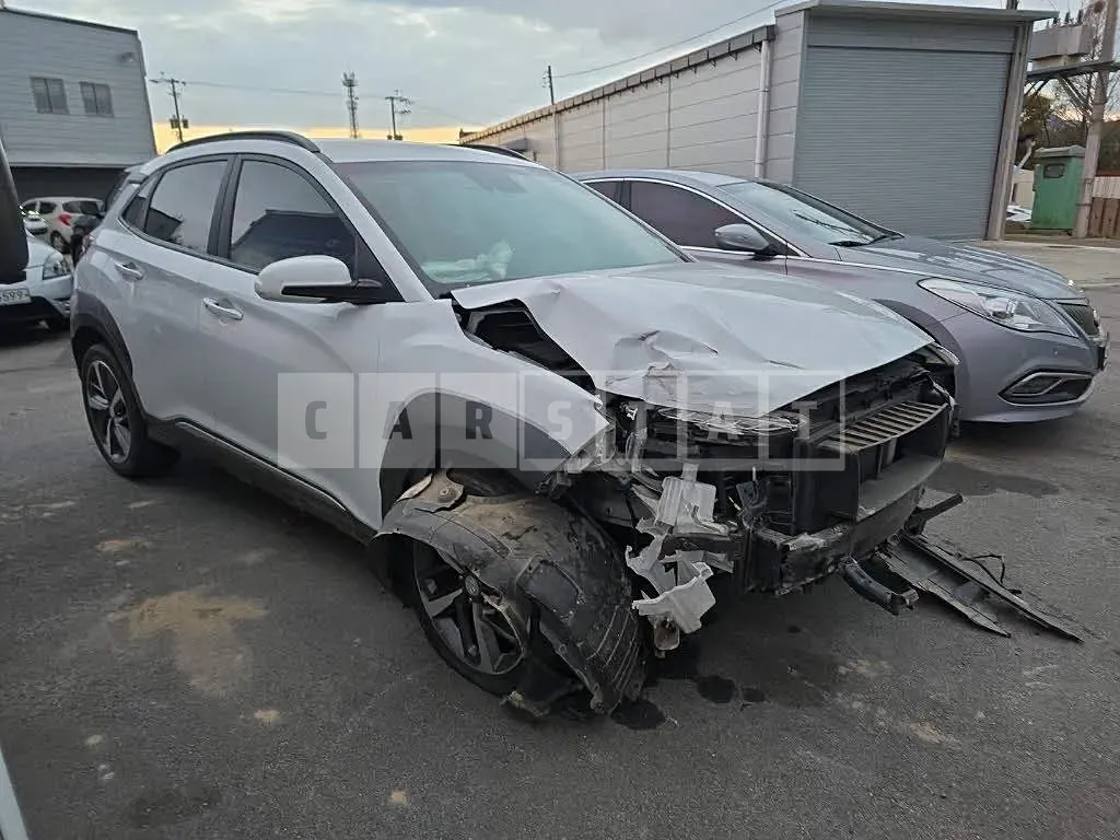 Photo 2 of 9: 2019 Hyundai Kona, VIN KMHK4815GKU428992 — Korean insurance auction
